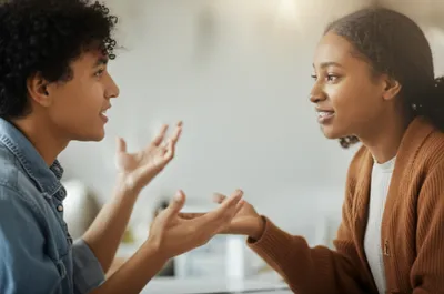 Illustration speaking - Image 1