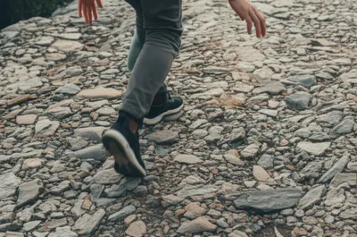 Illustration faltered - Image 1