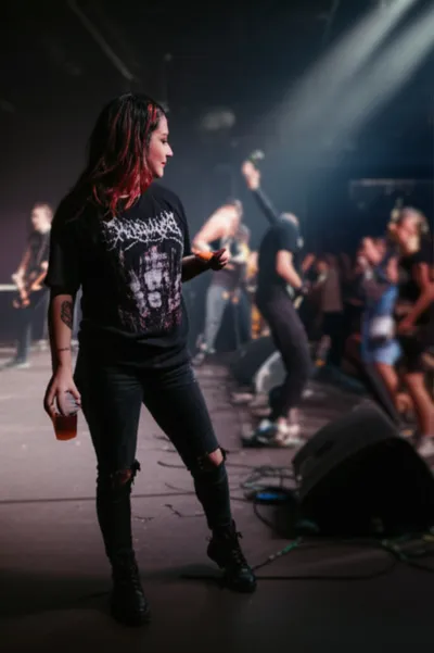 Illustration moll - Image 1