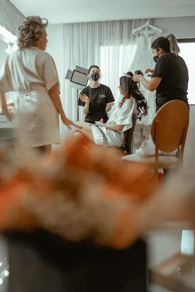 Illustration stylists - Image 2