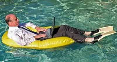 Illustration afloat - Image 2