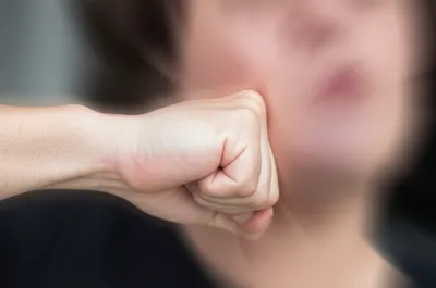 Illustration dot - Image 1