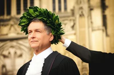 Illustration laureate - Image 1