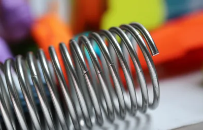 Illustration stricter