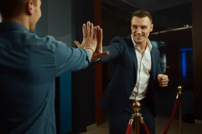 Illustration bouncer - Image 1