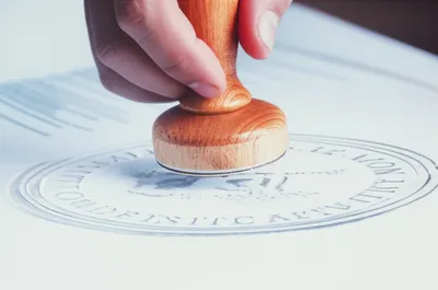 Illustration attests - Image 1