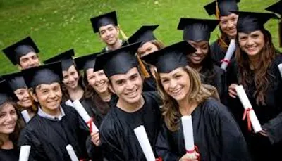 Illustration graduation - Image 2