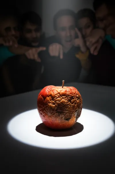 Illustration reproach - Image 1