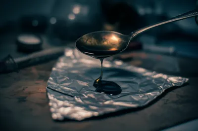 Illustration brown - Image 1