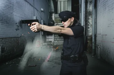 Illustration covered - Image 1