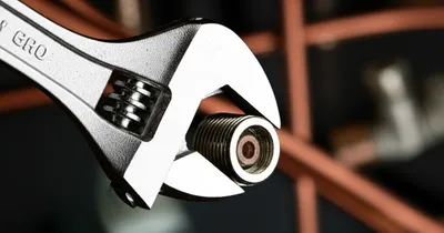 Illustration wrenches - Image 1