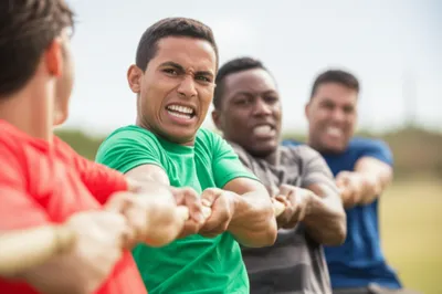 Illustration camps - Image 1