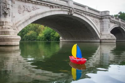 Illustration undergoing