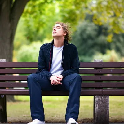 Illustration paused - Image 1