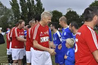 Illustration exhibition - Image 4