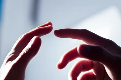 Illustration closer - Image 1