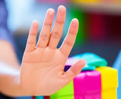 Illustration refuses - Image 1