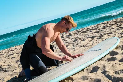 Illustration waxing - Image 2