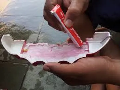 Illustration gum - Image 3