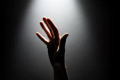 Illustration cry - Image 1