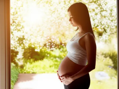 Illustration expecting - Image 1