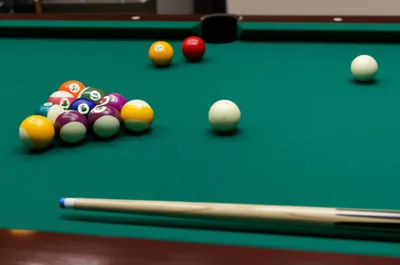 Illustration leave - Image 1