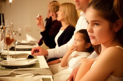 Illustration socializing - Image 1