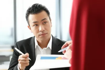 Illustration right - Image 1