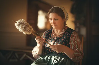 Illustration rack - Image 1