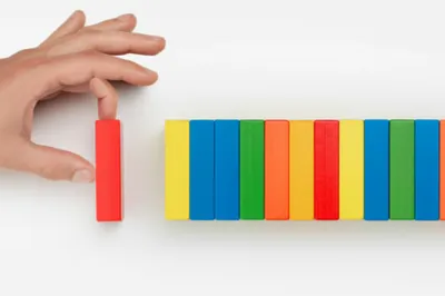 Illustration shifts - Image 1