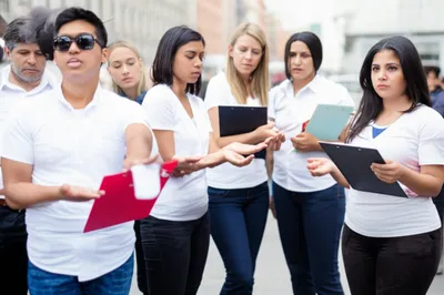 Illustration solicitations