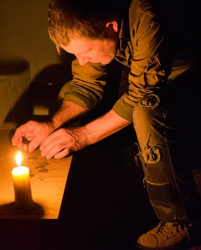 Illustration scuffled - Image 1