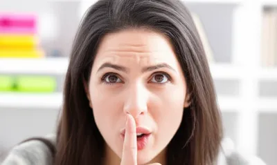 Illustration shushed - Image 1