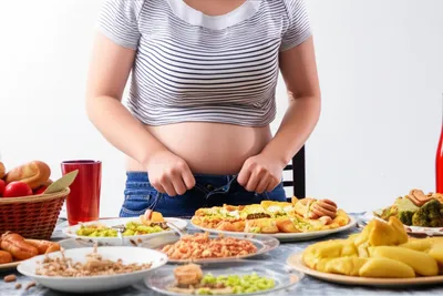 Illustration overeat - Image 1