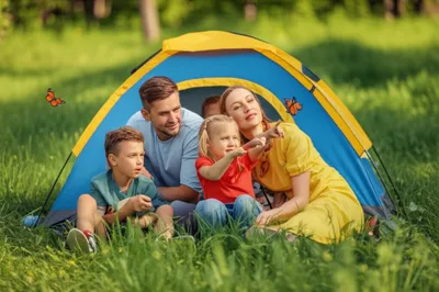 Illustration tent - Image 1