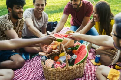 Illustration has - Image 1