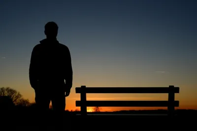 Illustration widowed