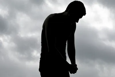 Illustration sufferer - Image 1