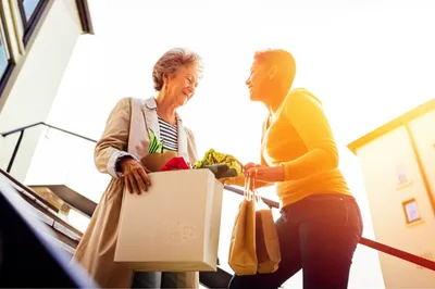 Illustration favouring - Image 1