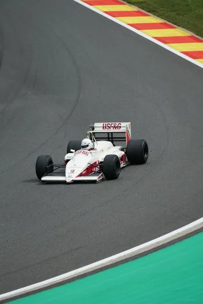 Illustration arrowed - Image 2