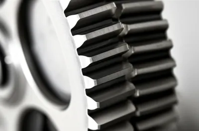 Illustration closes - Image 1