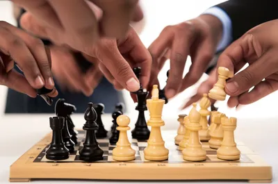 Illustration starts - Image 1