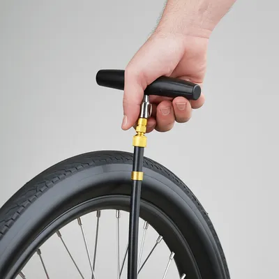 Illustration pumps - Image 1