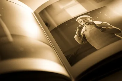 Illustration reminiscent - Image 1