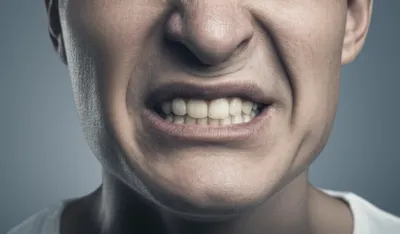 Illustration gnashed