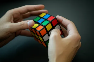 Illustration cube - Image 1