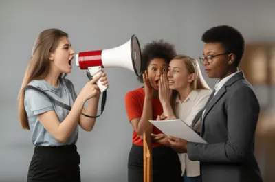 Illustration tongs - Image 1