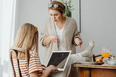 Illustration lecturing - Image 2