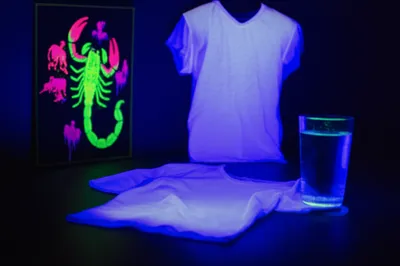 Illustration blacklight - Image 1
