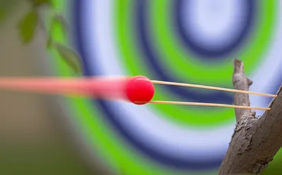 Illustration slingshotted